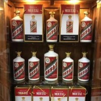 南京鼓楼30年礼盒茅台酒回收 高价回收飞天茅台