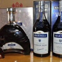 安庆全市回收猴年生肖茅台酒高价回收红酒洋酒