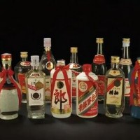 张家口上门回收珍品茅台酒瓶回收鉴定名酒老酒