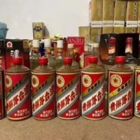 沈阳回收精品路易十三酒瓶：寻觅珍稀酒器，再现奢华风华