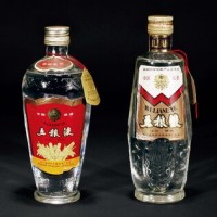 金华回收五十年茅台酒整箱53度茅台酒回收价格