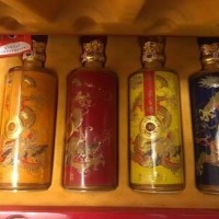 樟树回收人物纪念版茅台酒瓶 名酒老酒红酒礼品回收