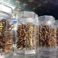 阜阳回收80年茅台酒瓶 白酒老酒回收电话